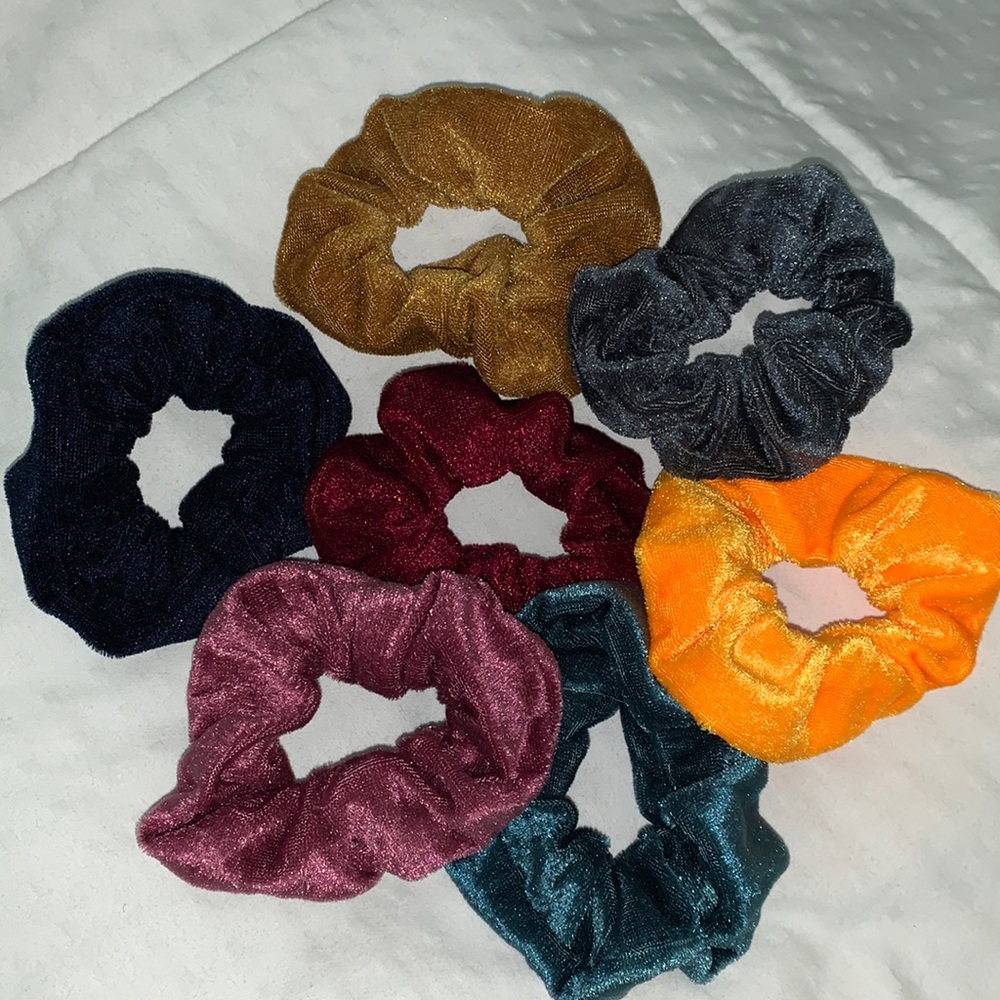 Navy blue, mauve, red wine, light brown, dark grey, orange, & teal scrunchies!